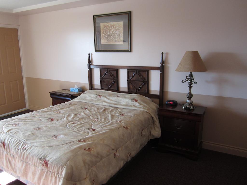 Traveller'S Inn Dawson Creek Cameră foto